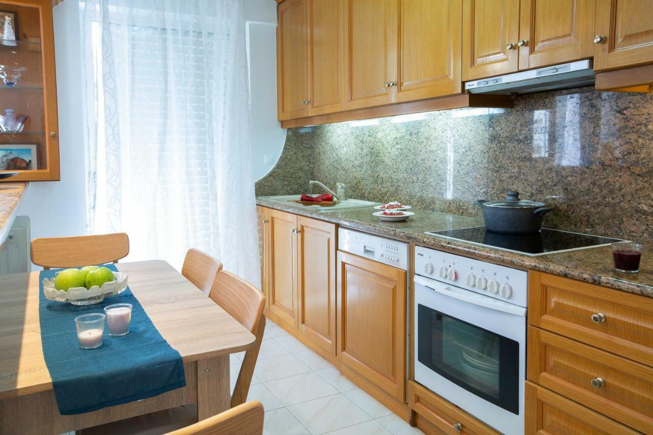 Zeas Apartment Пірей Екстер'єр фото