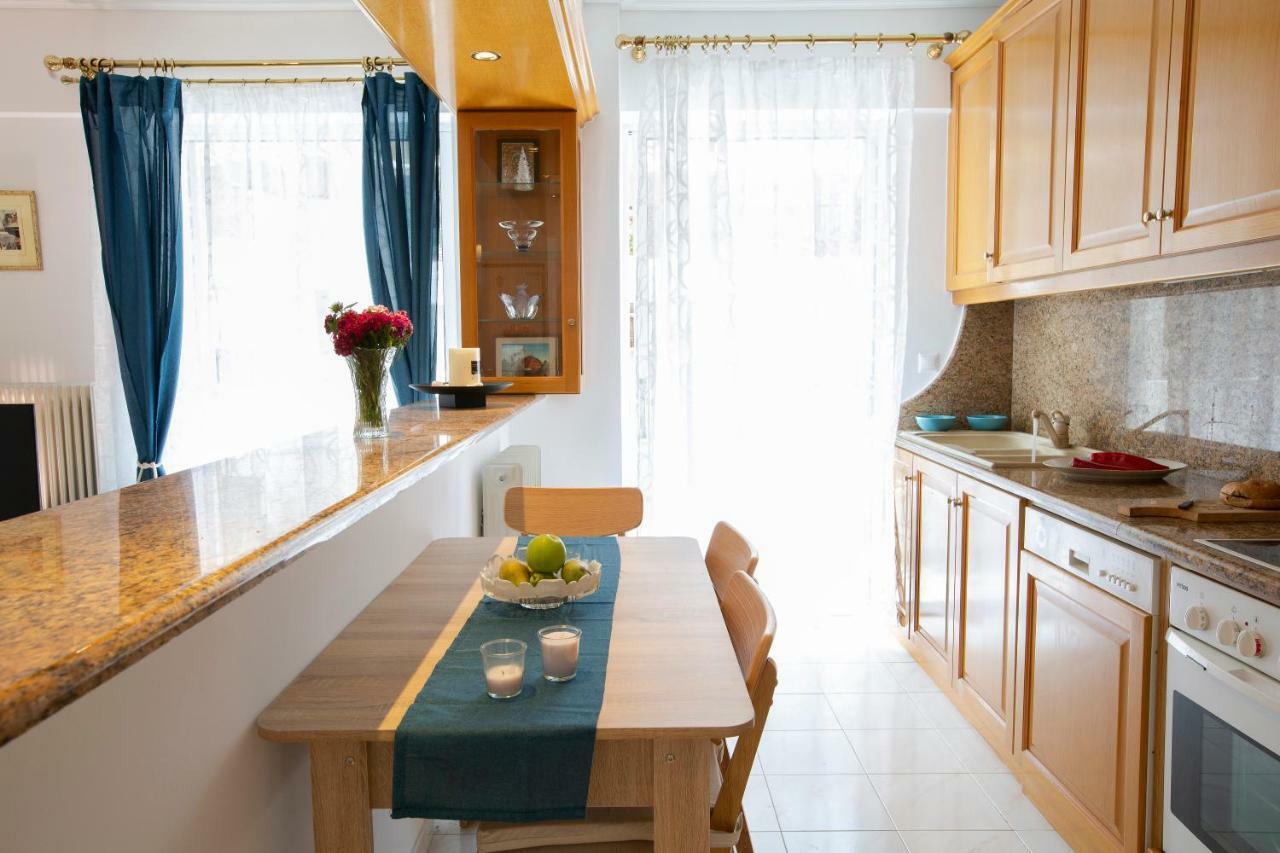 Zeas Apartment Пірей Екстер'єр фото